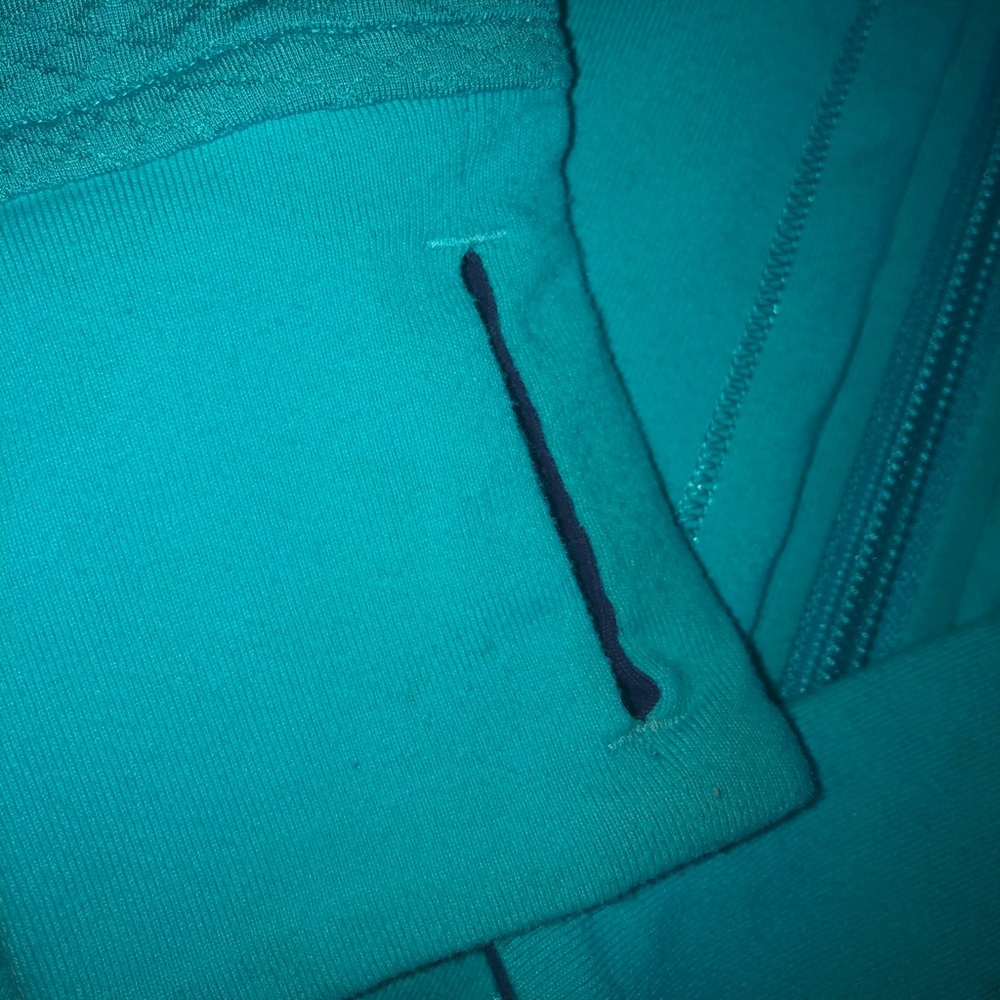 IVIVVA Reversible Jacket - Picture 4 of 12